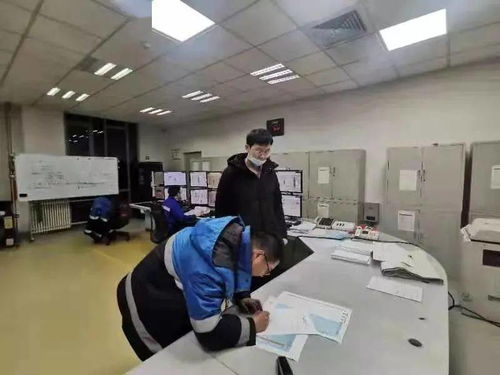 筑牢安全防线，护航产业发展——吉林化工园区安监局夜查行动与影视剧制作发行安全管理的双重启示